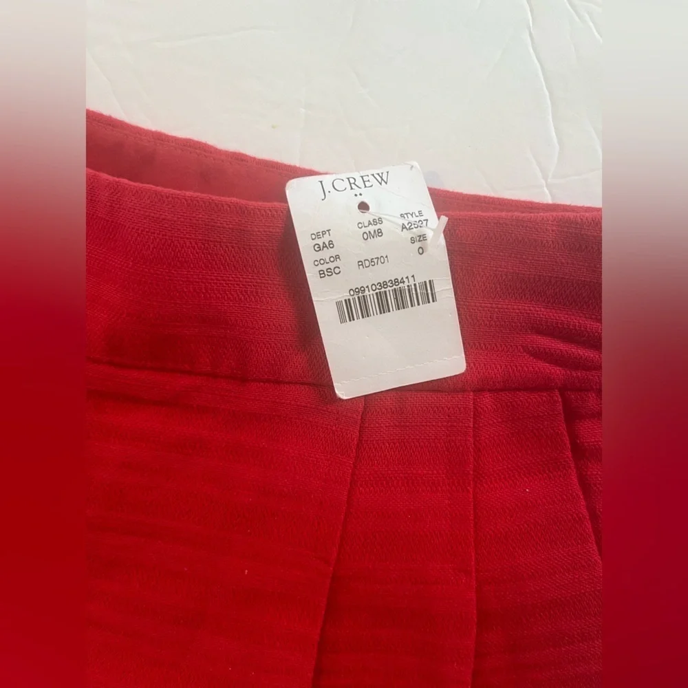 NWT J.Crew Pleated Linen Blend Shorts – Size 0 – Red